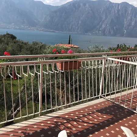 Florida ホテル 2*