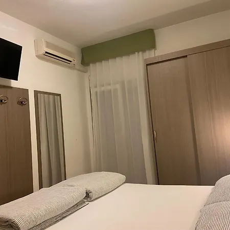 Florida Otel 2*